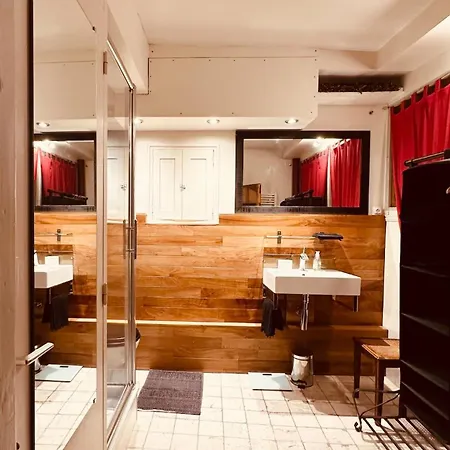 Historic Centre Studio, St-andre & Bastille View! Appartement